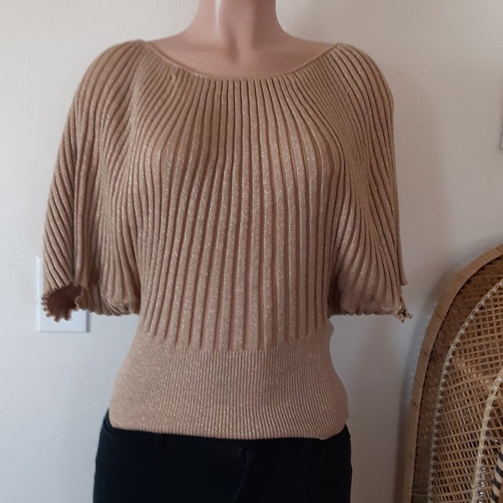 Golden top size L